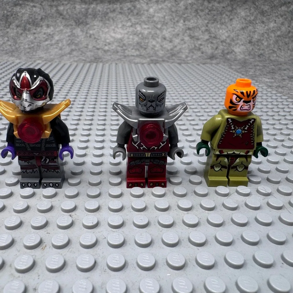 LEGO Chima Minifigure Parts Lot Torso Red Skeleton Head Pieces